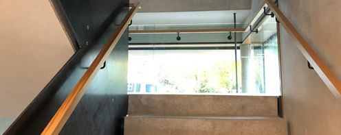 Haus der evangelischen Kirche - Sichtbeton Treppenaufgang