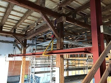 Tragwerk-unterstützen-Haus-G.