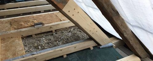 Ertüchtigung eines denkmalgeschützten Dachstuhls Dachstuhl-Sanierung