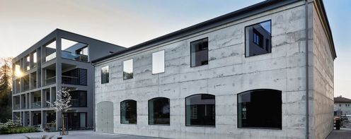 Neue Fassade der Werkhalle Sanierung-Pfoertnerhaus-Ravensburg-Statik-Kuttruff