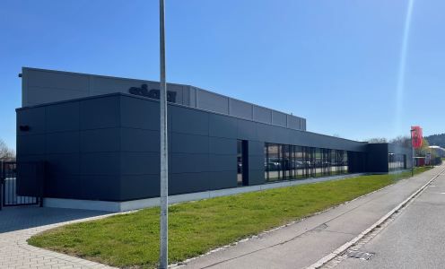 Aussenansicht Lagerhalle Sigg Fahrzeugbau GmbH Aussenansicht-Neubau-Lagerhalle-Sigg-Bad-Wurzach