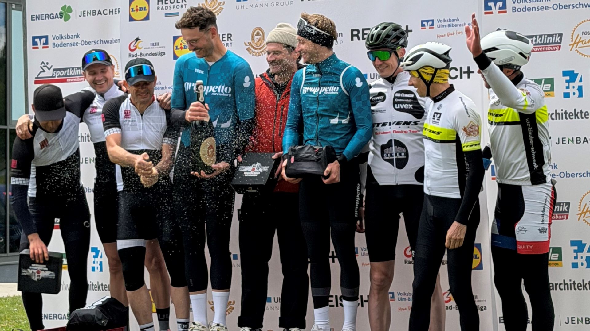 Siegerfoto-Kuttruff-Ingenieure-Uhlmann-Oberschwaben-Cycling-Gran-Prix
